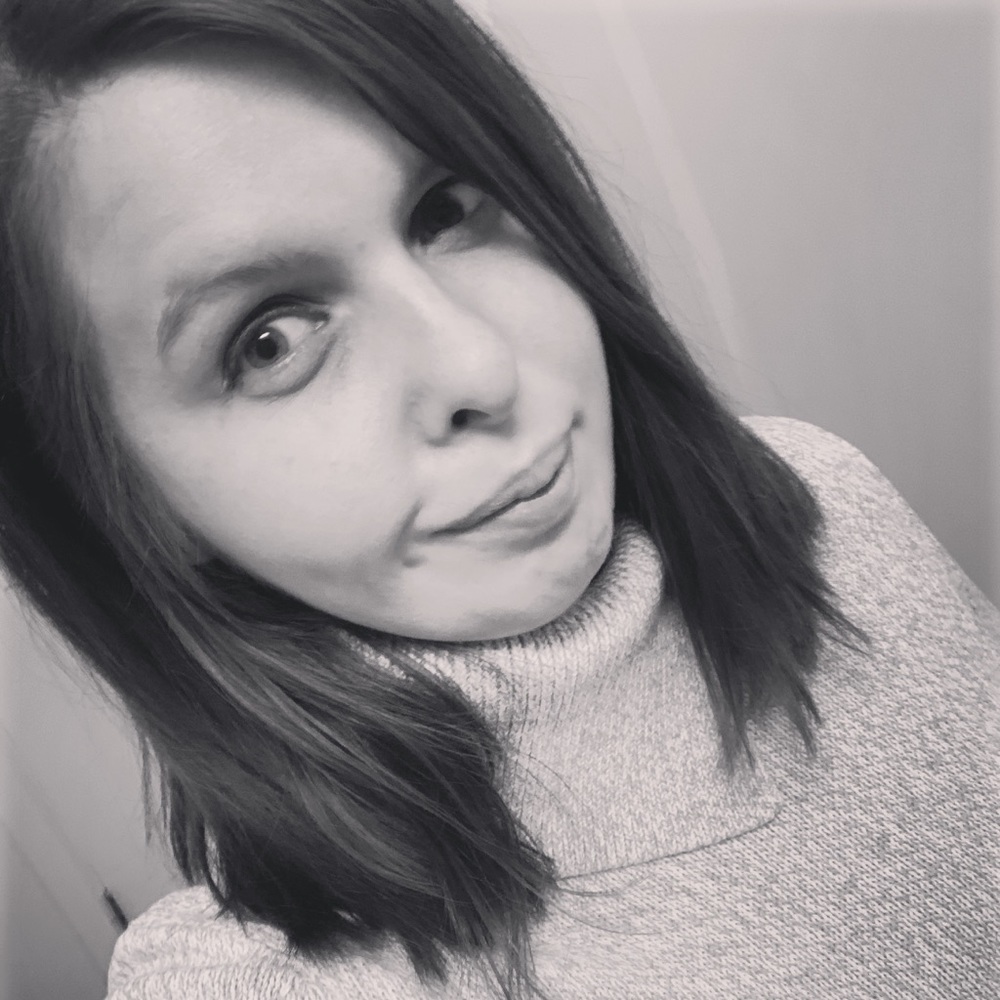 Meet your Posher, Julia